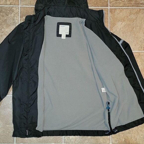 Old Navy 24 Lined Rain Jacket Coat with Folding Packable Hood L 10-12 ~ NWOT - Picture 3 of 9